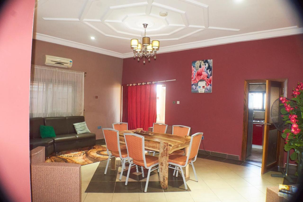 Triple Hill Hotel Weija Extérieur photo